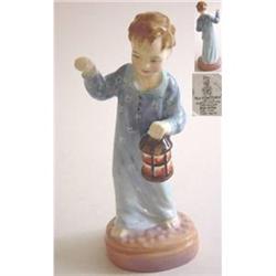 Royal Doulton Figurine - Wee Willie Winkie #1653785