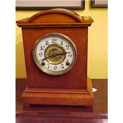 INGRAHAM MAHOGANY MANTLE CLOCK #1654149