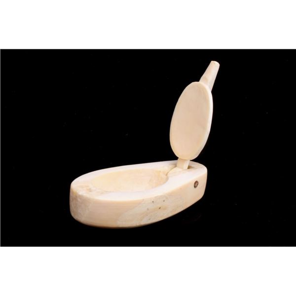 Eskimo Inuit Tusk Carved Lidded Box c. 1900-
