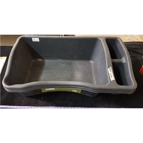 2 Litter Boxes