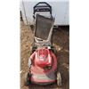 Image 2 : Lawnmower 6.75 hp - Toro Brand