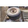Image 2 : 2 Tires Mismatched