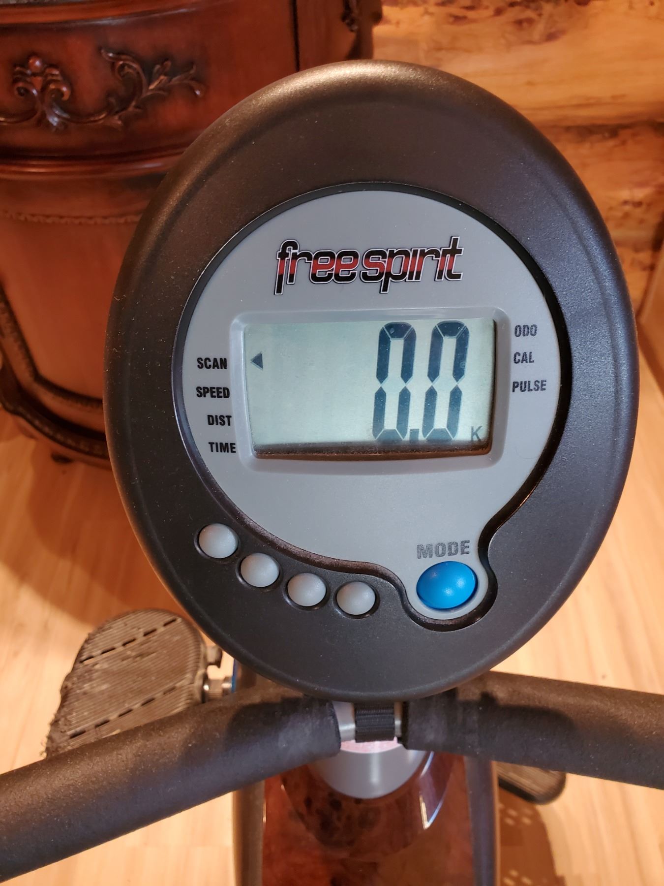 Recumbent Exercise Rowing Free Spirit - Recumbent Exercise Bike + Rowing Machine - Gauges Work ...