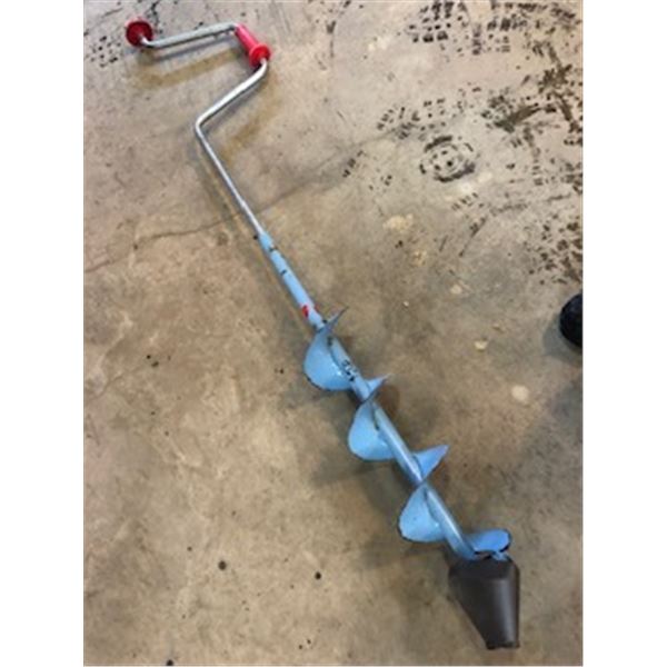 Manual ice auger