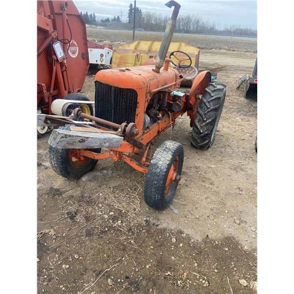 Allis Chalmers Tractor Has Saw Mandrel  (No Blade)