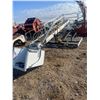 Image 1 : Warwick Ladders Inc. 2011 H 31' 2" - Reach 21' 10" Telelift Model TTS-20-5-GY has all controls and m