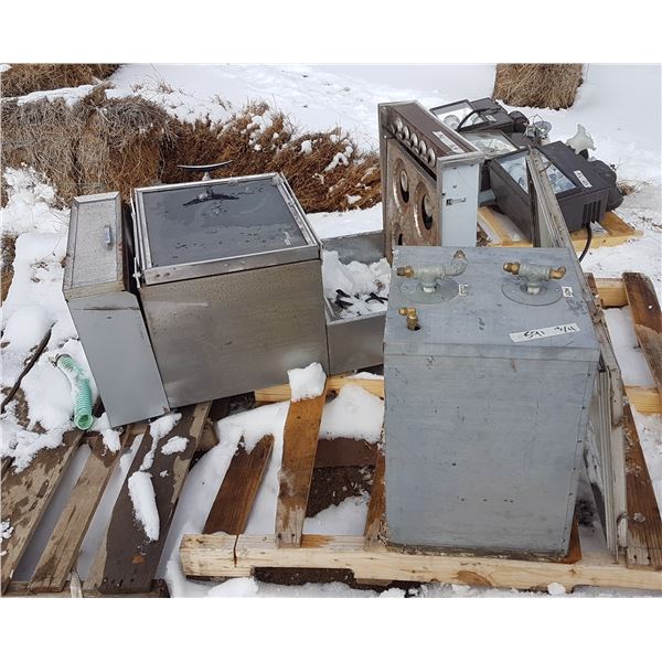 RV Parts (Stove - Window - Tank)