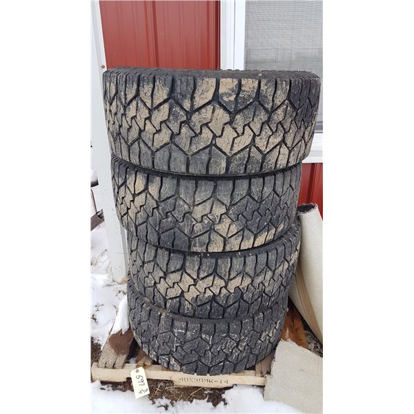 4 Exo Grappler AWT 295 /55 /R20 Tires