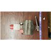 Image 2 : Bench Vise