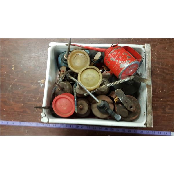 Lot Oil Cans