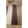 Image 1 : 2 Throw Rugs 6.5' X 4.5'