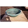 Image 2 : Planter 24" Diameter