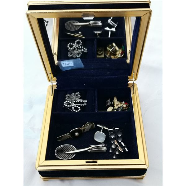 Jewellery box, velvet lined with contents