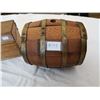 Image 2 : Small wooden barrel and oak recipe box
