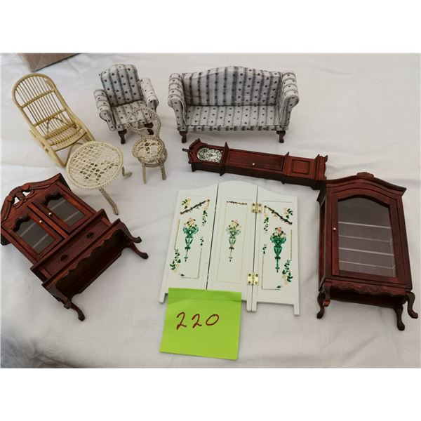Lot of doll house furniture