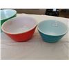Image 3 : Pyrex primary set of bowls, yellow, green, red and blue