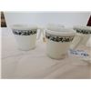 Image 2 : Pyrex mugs, “Old Town Blue” pattern, 1972-82 (4)