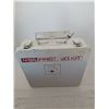 Image 3 : Metal First Aid kit, 9 ½” square