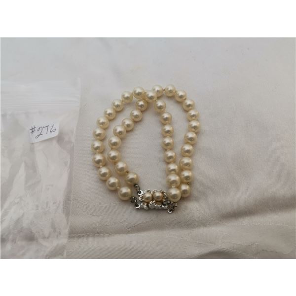 Faux pearl bracelet by Coro