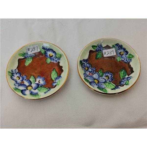 Maling butter pats, England (2)