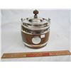 Image 1 : English Oak and Silver Plate Biscuit Barrell Nice Condition