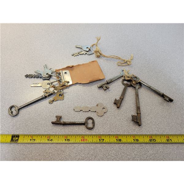 lot of skeleton keys