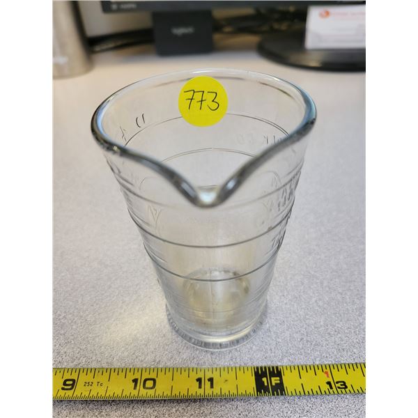 Old Kodak beaker for developing pictures - cool!