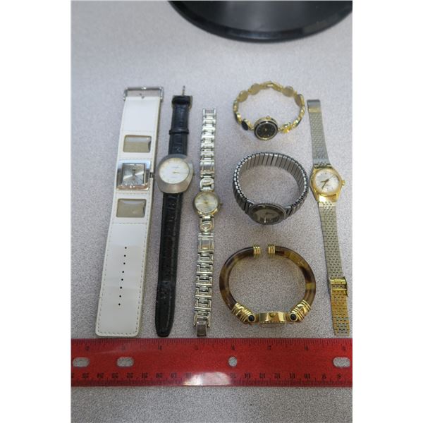 Lot of assorted wrist watches