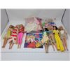 Image 1 : 7 1970's Barbie's & 2 1980's 40 extra pieces of clothing & many shoes & accessories + 1984 record