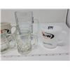 Image 2 : 6 A & W mugs