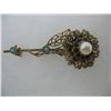 Image 2 : VINTAGE LOOKING  BROOCH PIN - FLORAL DESIGN