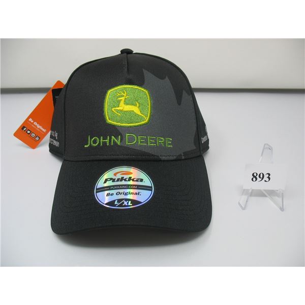 JOHN DEERE CAP - New with Tags - CERVUS EQUIPMENT - Size L / XL