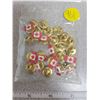 Image 2 : 25 small Canadian flag pins