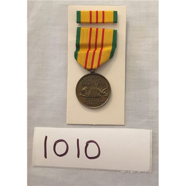 1010 - American Vietnam service medal set