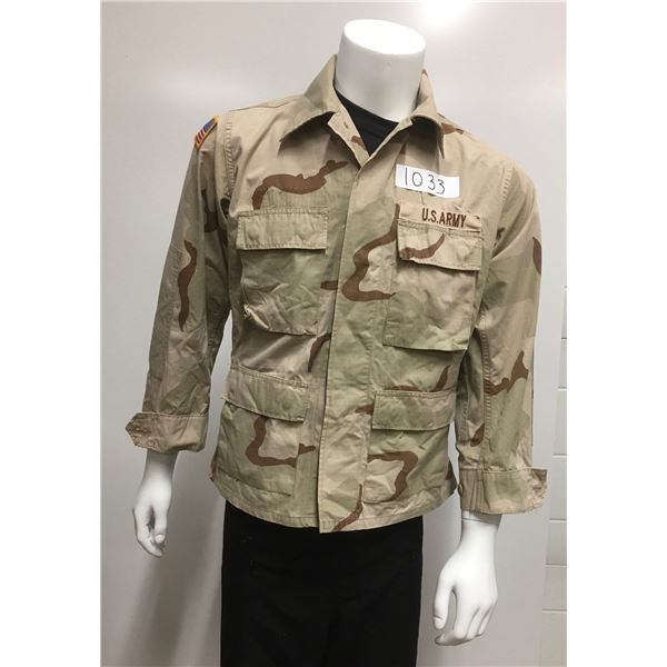 1033 - US army desert camo jacket