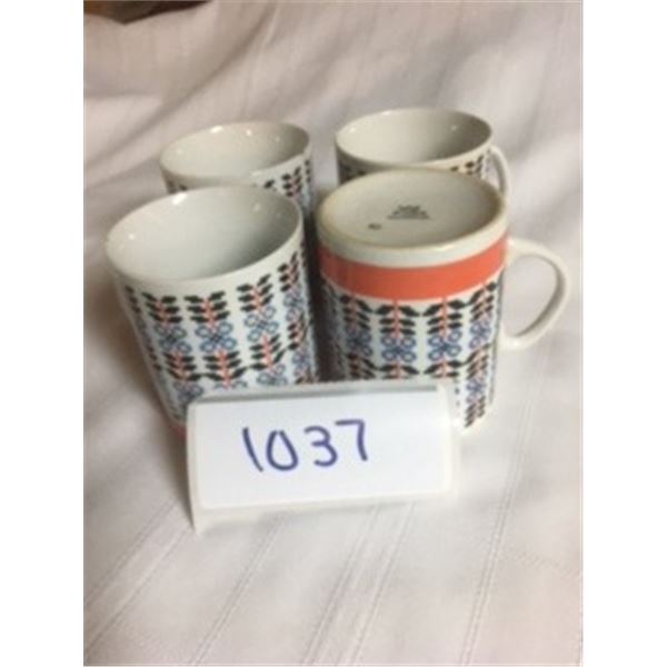 SET OF 4 MUGS. MADE IN  POLAND . EARLY 70’S