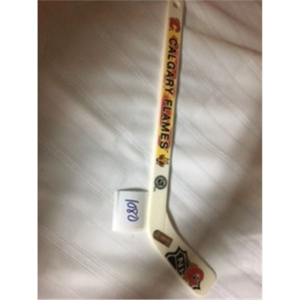 1080-OFFICIAL MINI STICK NHL CALGARY FLAMES