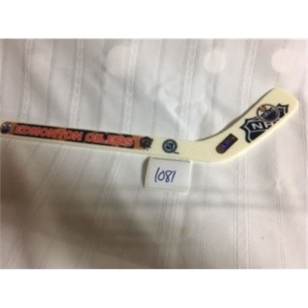 1081-OFFICIAL MINI STICK   EDMONTON OILERS