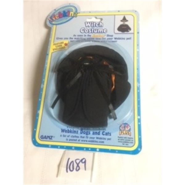 1089-WEBKINZ 1990’S OFFICIAL  FACTORY SEALED WITH FEATURE CODE… WITCH COSTUME.