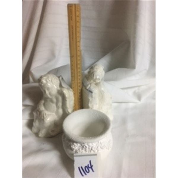 1104-SET OF CERAMIC UNFINISHED CHERUB BOOEKENDS AND FANCY TRINKET BOX