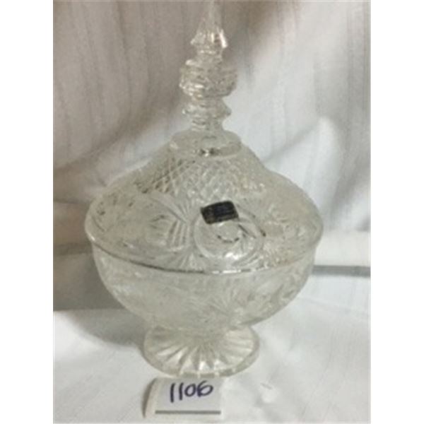 1106 VINTAGE-CRYSTAL PINWHEEL FLORAL PATTERN CANDY  DISH . NEW WITH TAGS 12X6 INCHES