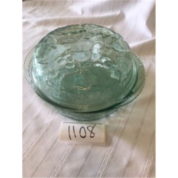 1108-GREEN GLASS FLORAL MOTIF CASSEROLE DISH 14X9