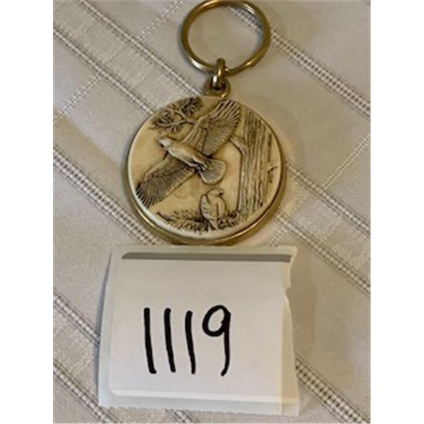 1119-EAGLE MOTIF KEY CHAIN 5CM ROUND