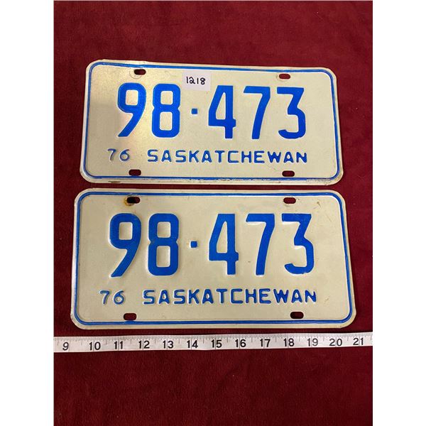 1976 License Plate Set Saskatchewan