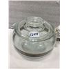 Image 2 : Pyrex glass tea pot & lid