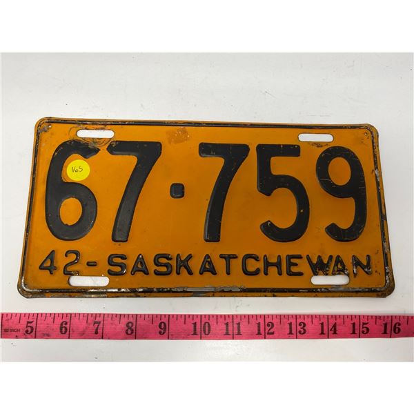 1942 Saskatchewan license plate