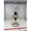 Image 1 : Vintage Queen Mary Oil Lamp