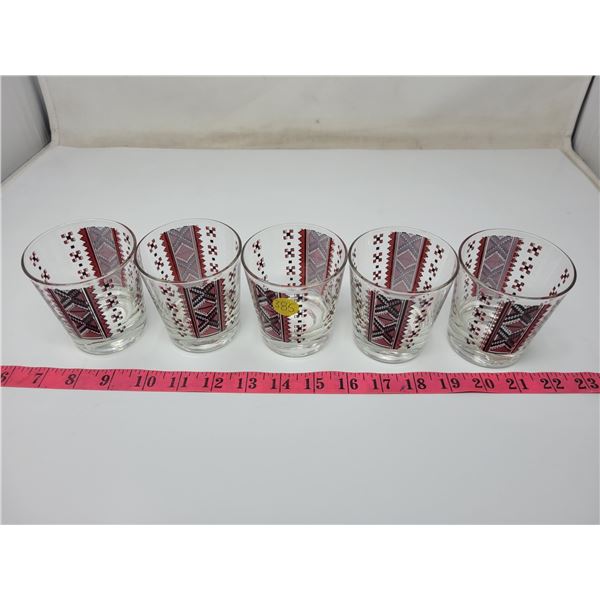 Set of 5 sturdy Ukrainian design glass, excellent condition