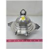 Image 1 : Covered butter dish, some discolorations, no butter knife. E.P.W.M. fine silverplate, extra finish