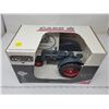 Image 1 : Die cast Case tractor, Country Classics by Scale Models USA.